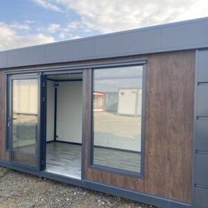 Contenedor de oficina de 18 m²